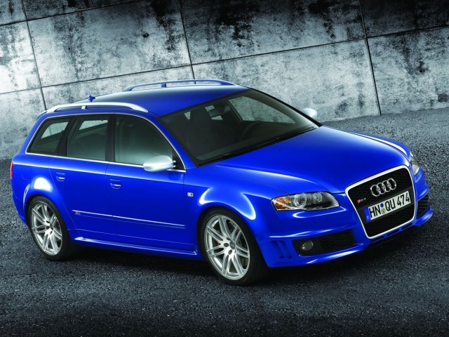 2012 Audi RS4 Avant assumes the role of competing with Mercedes C63 AMG