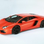 Lamborghini Aventador side view