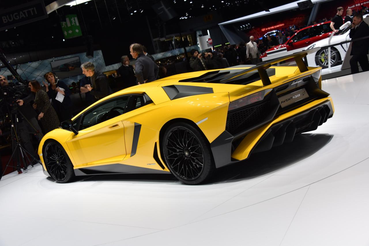 Lamborghini Big Plans for Aventador LP 750-4 Superveloce ...
