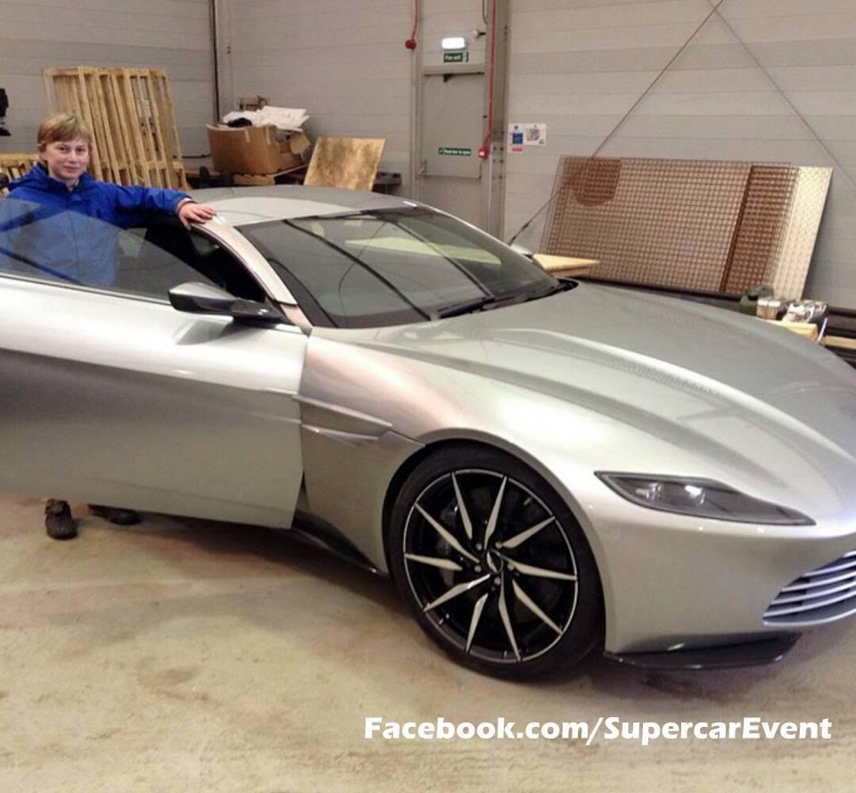 Aston Martin DB10 Aston Martin DB10