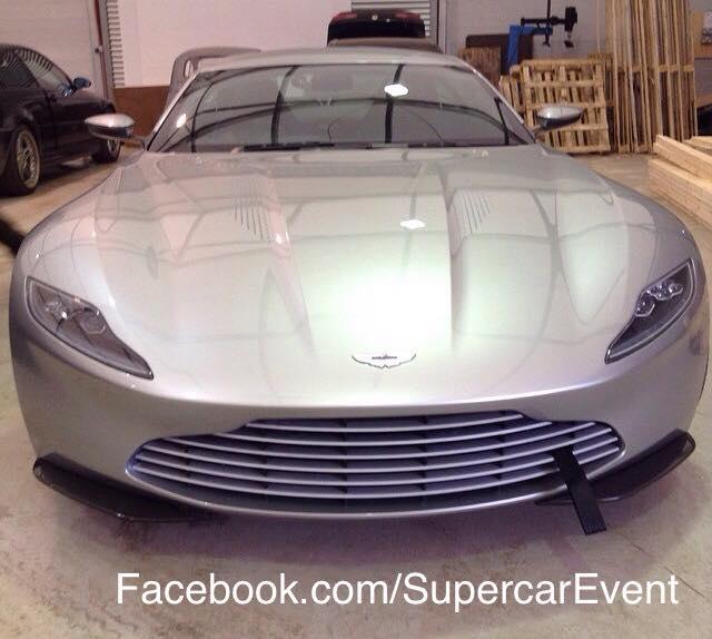 Aston Martin DB10 Aston Martin DB10